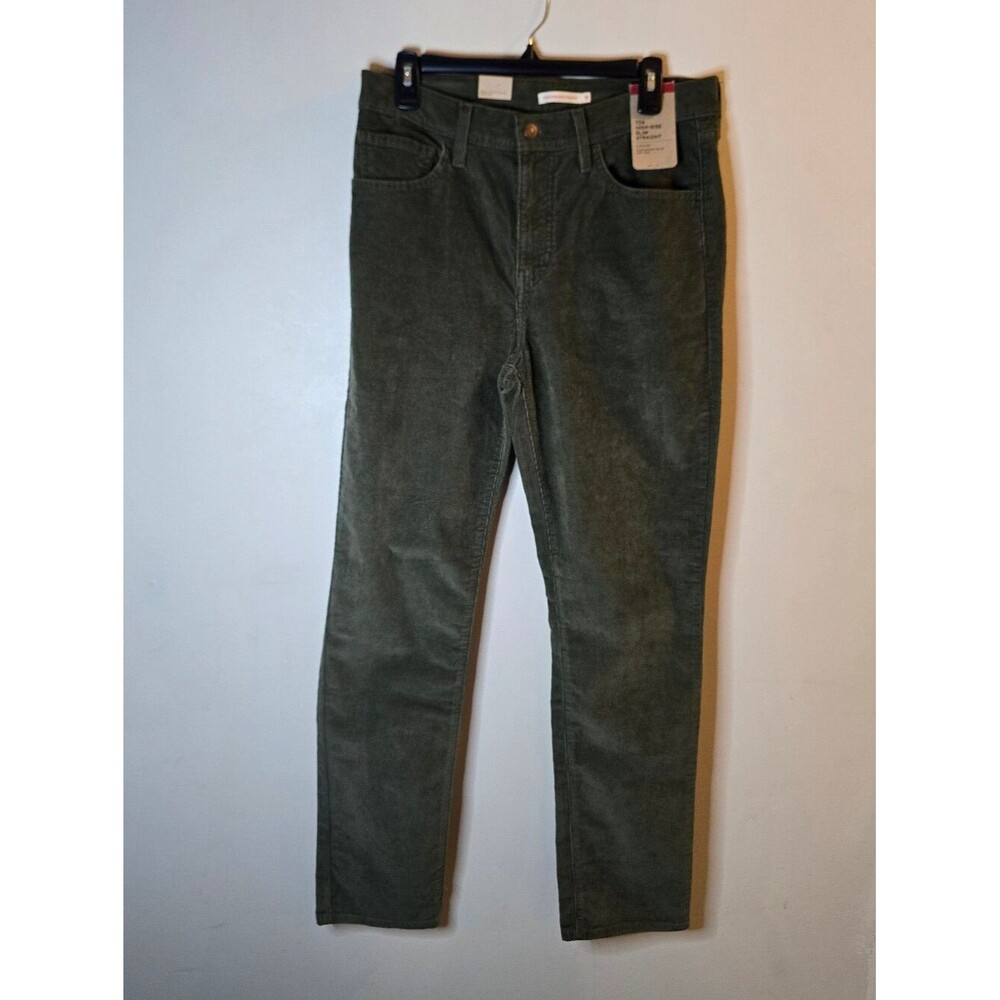 Levi's 724 High Rise Slim Straight Green Corduroy